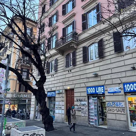 A Vicino Metro Vittorio Emanuele Appartement